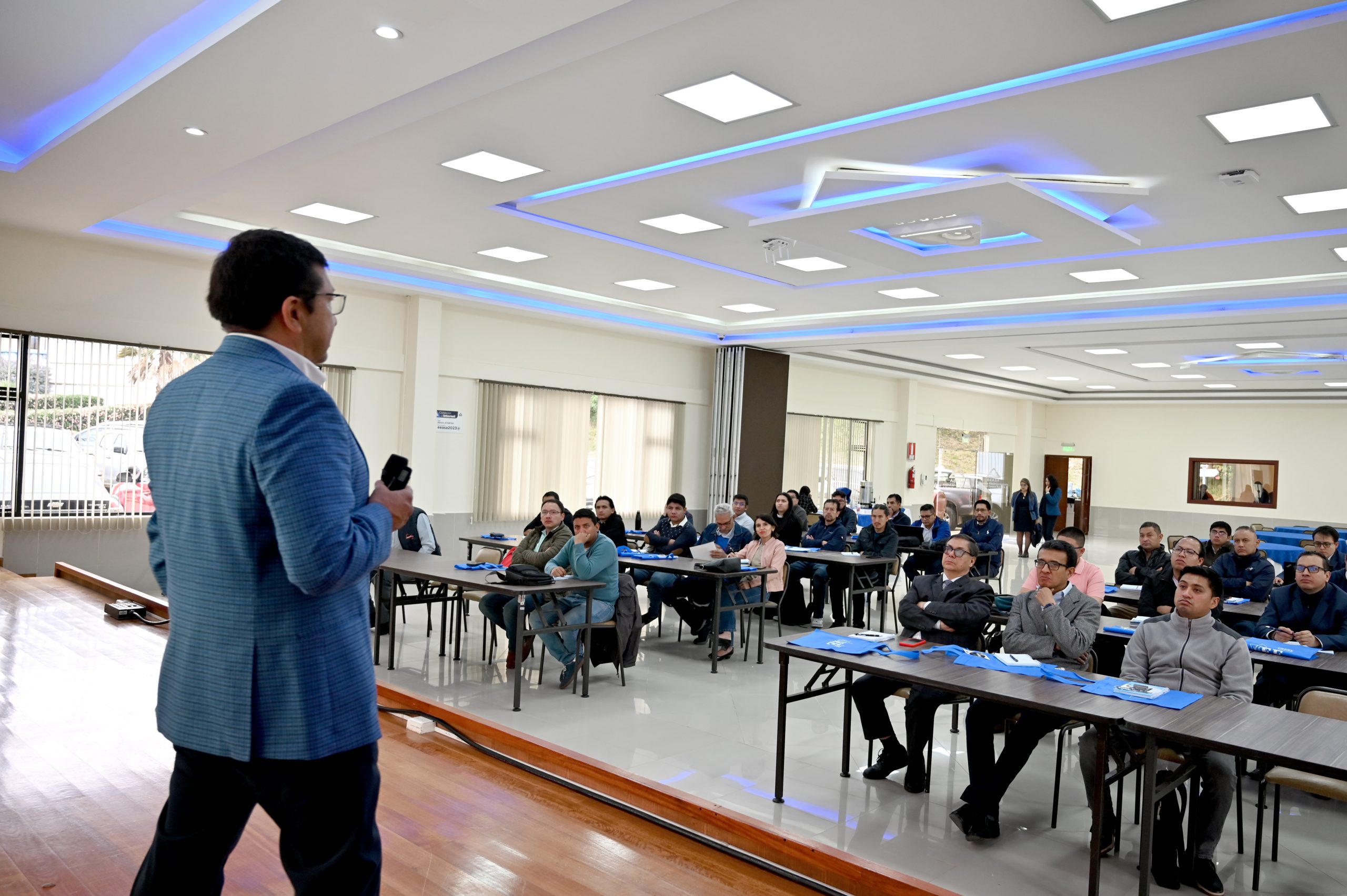 EEASA FOMENTA EL AHORRO ENERGÉTICO EN EL SECTOR INDUSTRIAL